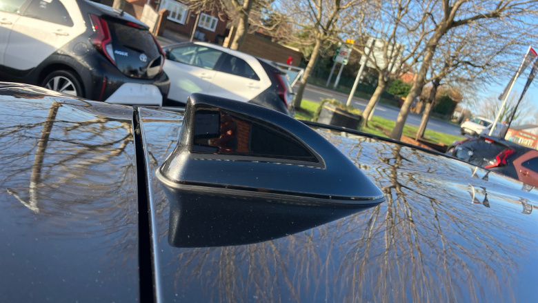 Toyota Yaris 1.5 Hybrid Icon 5dr CVT Hybrid Hatchback